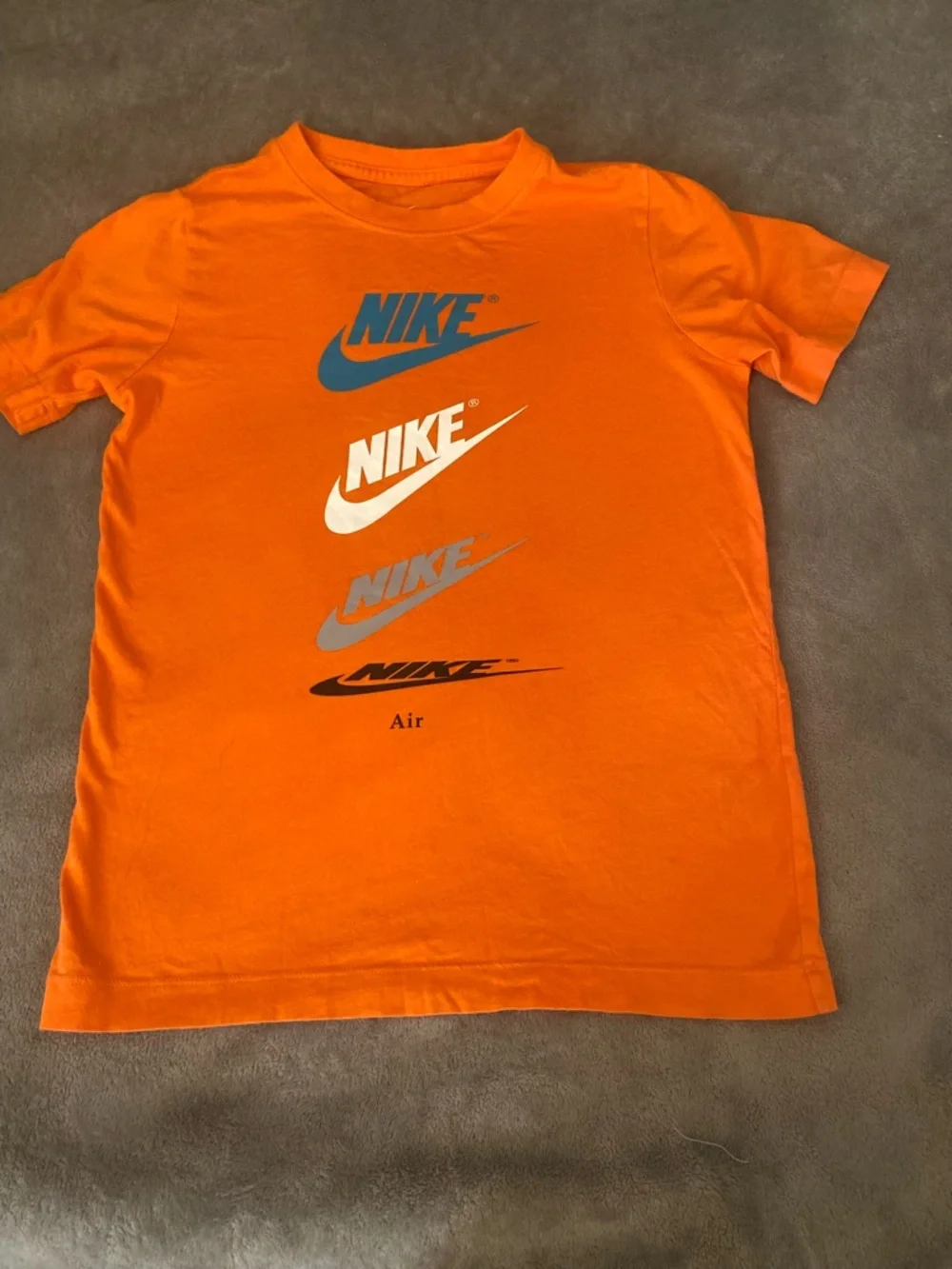 Nike Orange Logo Tee with Teal and Gray Windbreaker Set - Picture 8 of 9